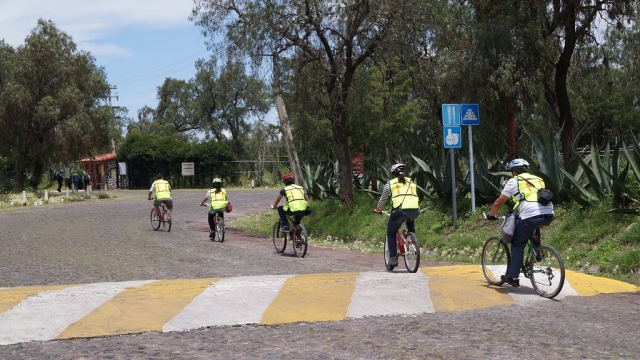  entering the archaeological zone 